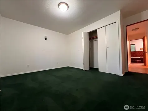 2265 NE 177 Street Shoreline WA 98155