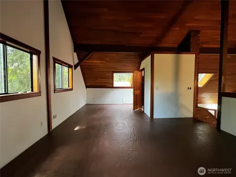 2265 NE 177 Street Shoreline WA 98155