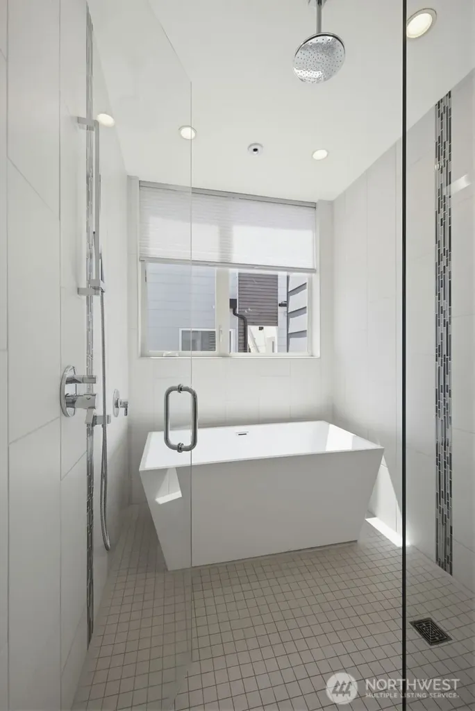 1520 13th Avenue S Seattle WA 98144