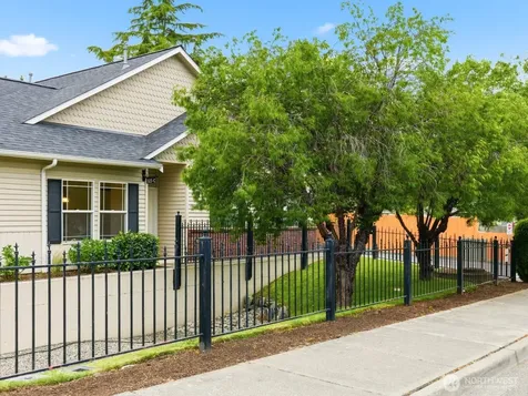 323 N Laventure Road Mount Vernon WA 98273