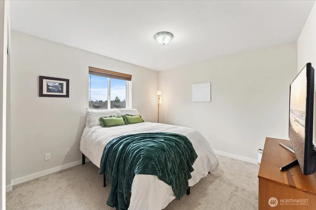 12418 2nd Place SW Burien WA 98146