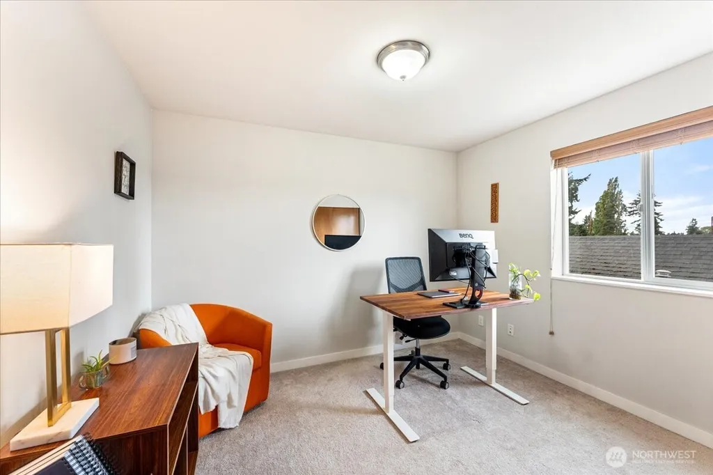 12418 2nd Place SW Burien WA 98146