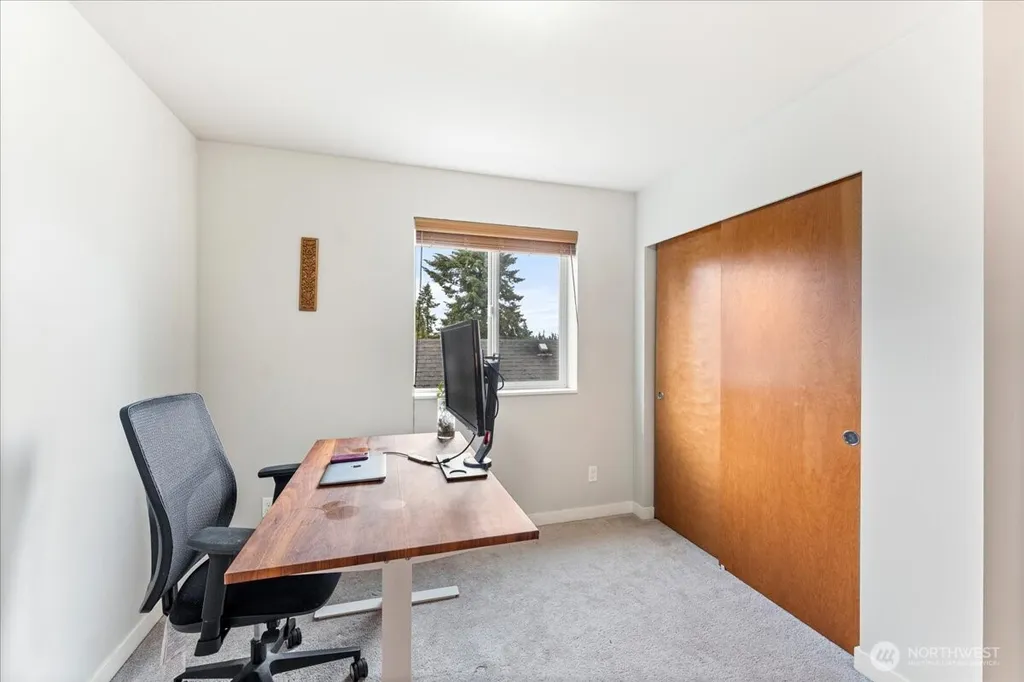 12418 2nd Place SW Burien WA 98146
