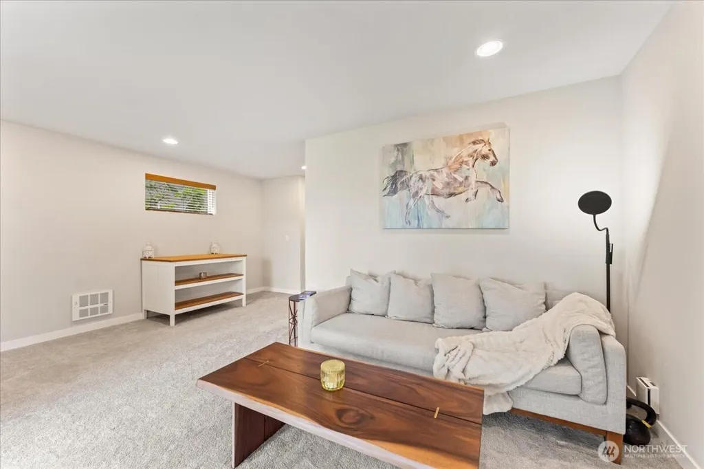 12418 2nd Place SW Burien WA 98146