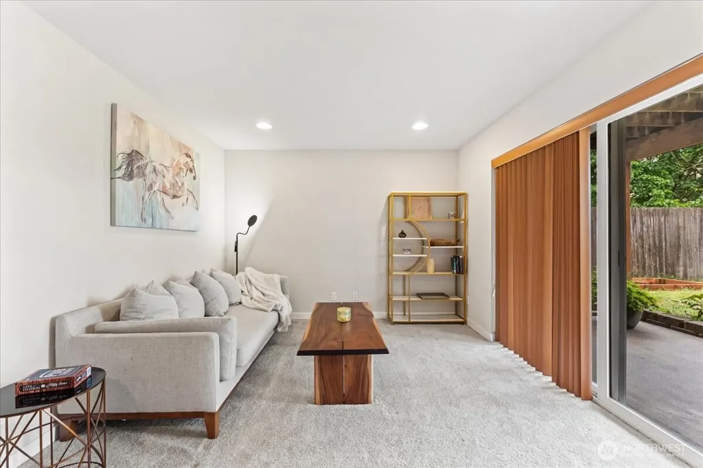 12418 2nd Place SW Burien WA 98146