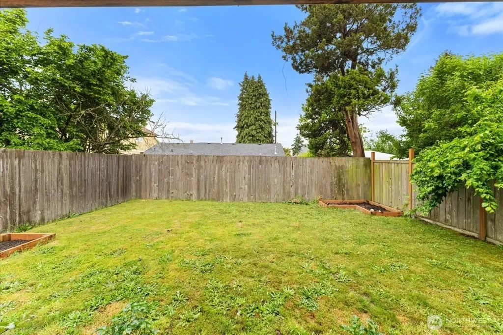 12418 2nd Place SW Burien WA 98146