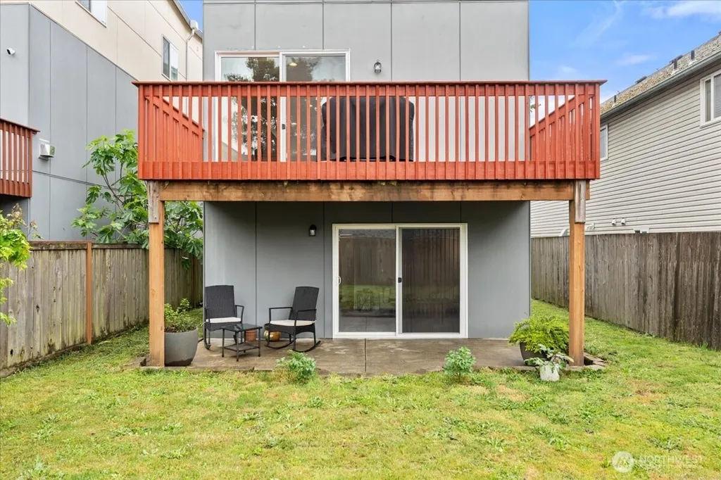 12418 2nd Place SW Burien WA 98146