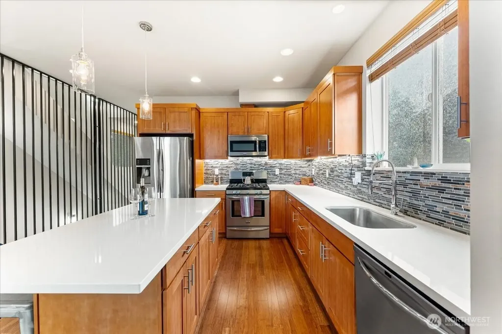 12418 2nd Place SW Burien WA 98146