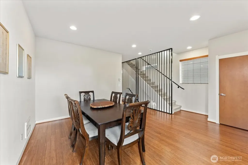 12418 2nd Place SW Burien WA 98146