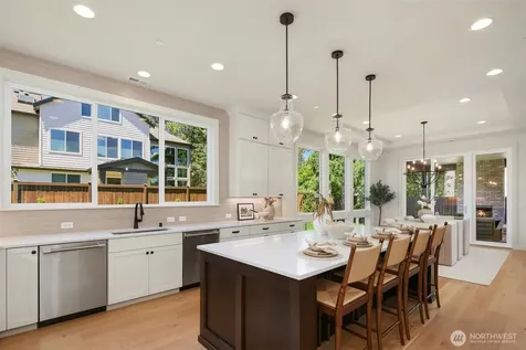 7311 152nd Avenue NE Redmond WA 98052