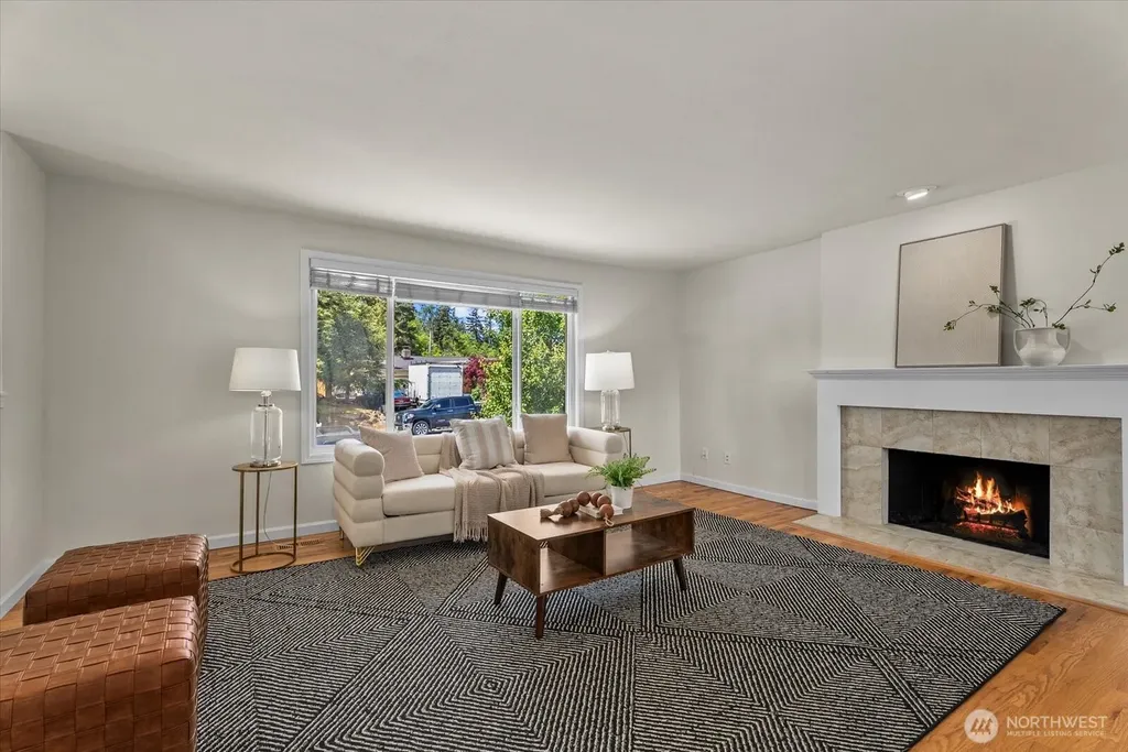 18711 64th Avenue W Lynnwood WA 98037