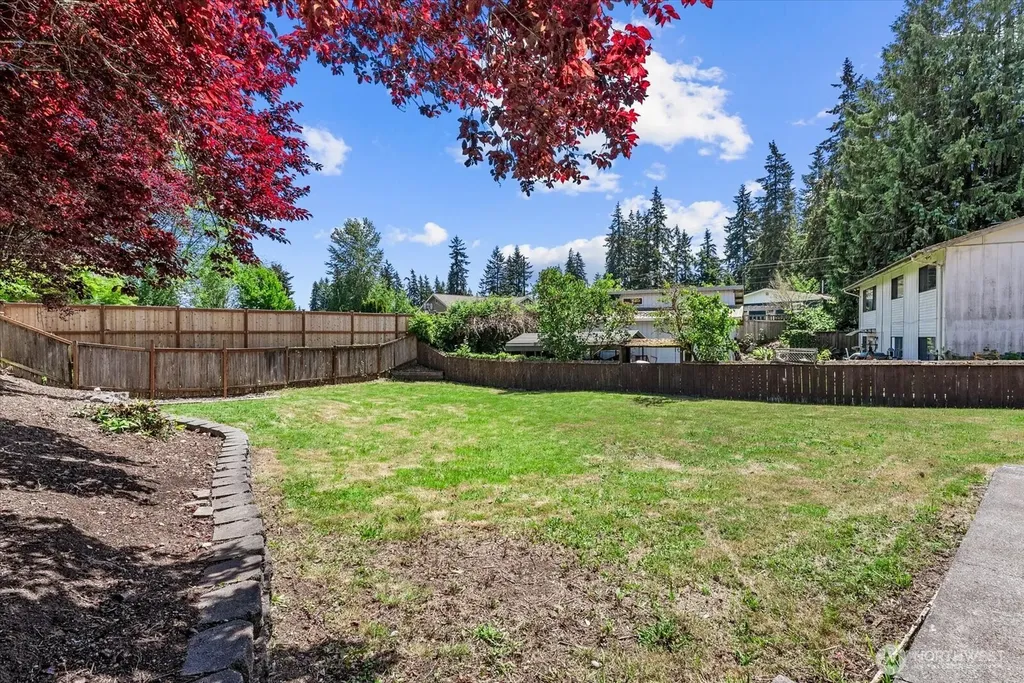 18711 64th Avenue W Lynnwood WA 98037