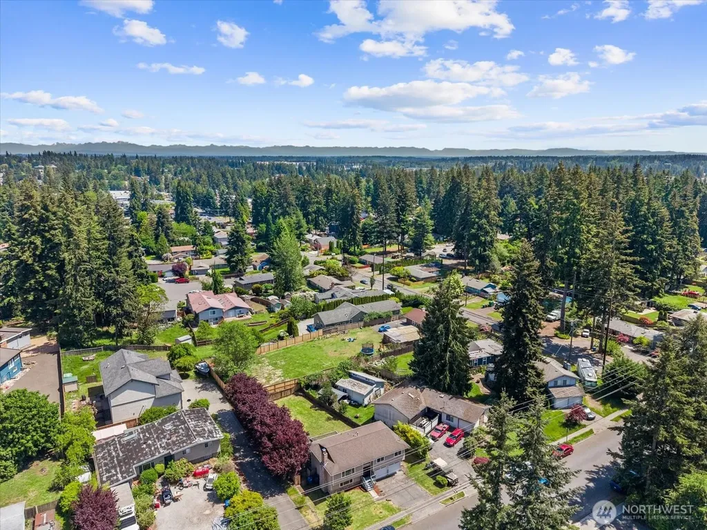18711 64th Avenue W Lynnwood WA 98037