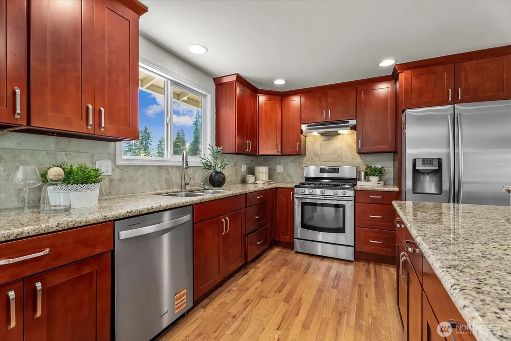18711 64th Avenue W Lynnwood WA 98037