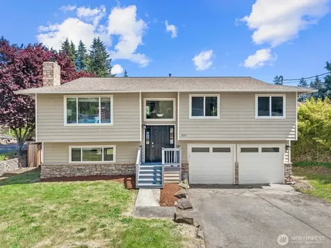 18711 64th Avenue W Lynnwood WA 98037