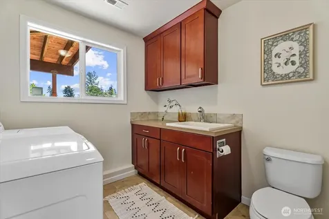 18711 64th Avenue W Lynnwood WA 98037