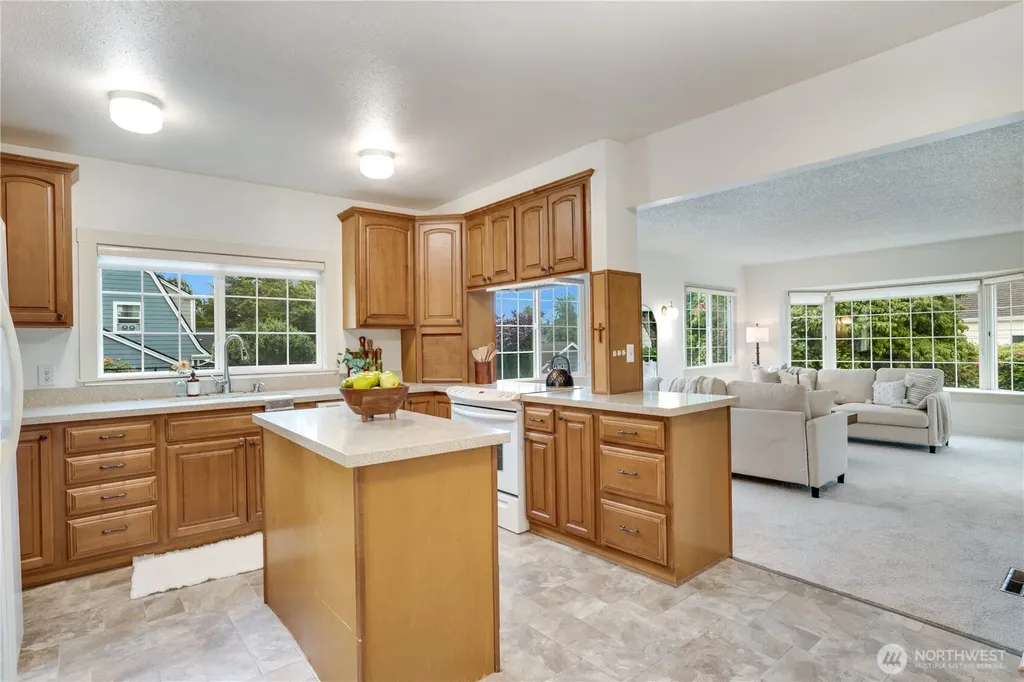 4122 N 11th Street Tacoma WA 98406