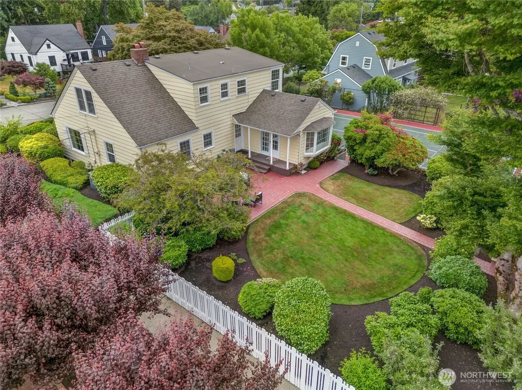 4122 N 11th Street Tacoma WA 98406