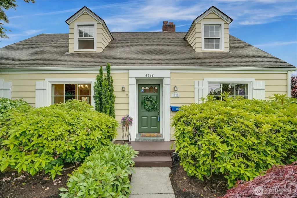 4122 N 11th Street Tacoma WA 98406
