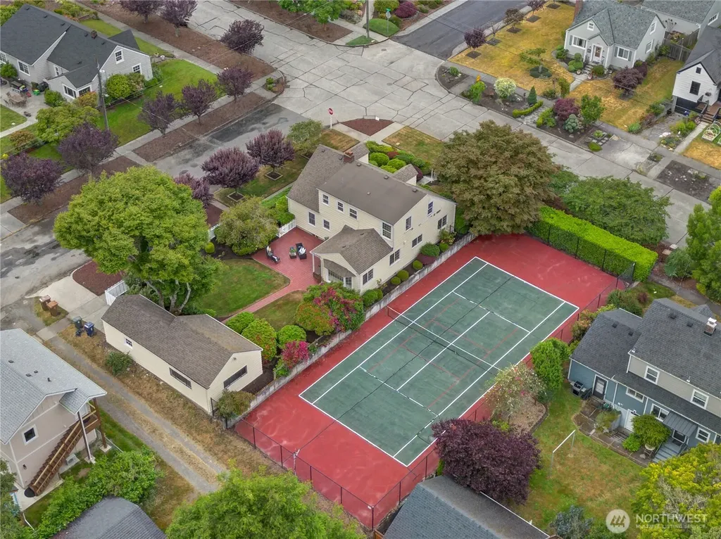 4122 N 11th Street Tacoma WA 98406