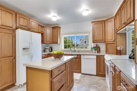 4122 N 11th Street Tacoma WA 98406