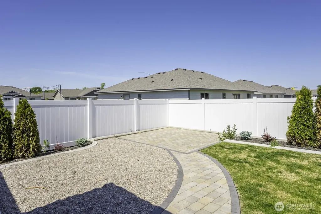 4212 W Sandy Court Moses Lake WA 98837