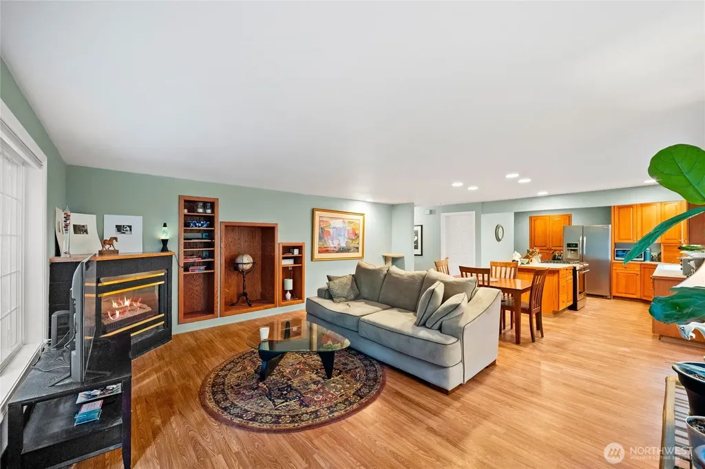 2336 Killarney Court NW Olympia WA 98502