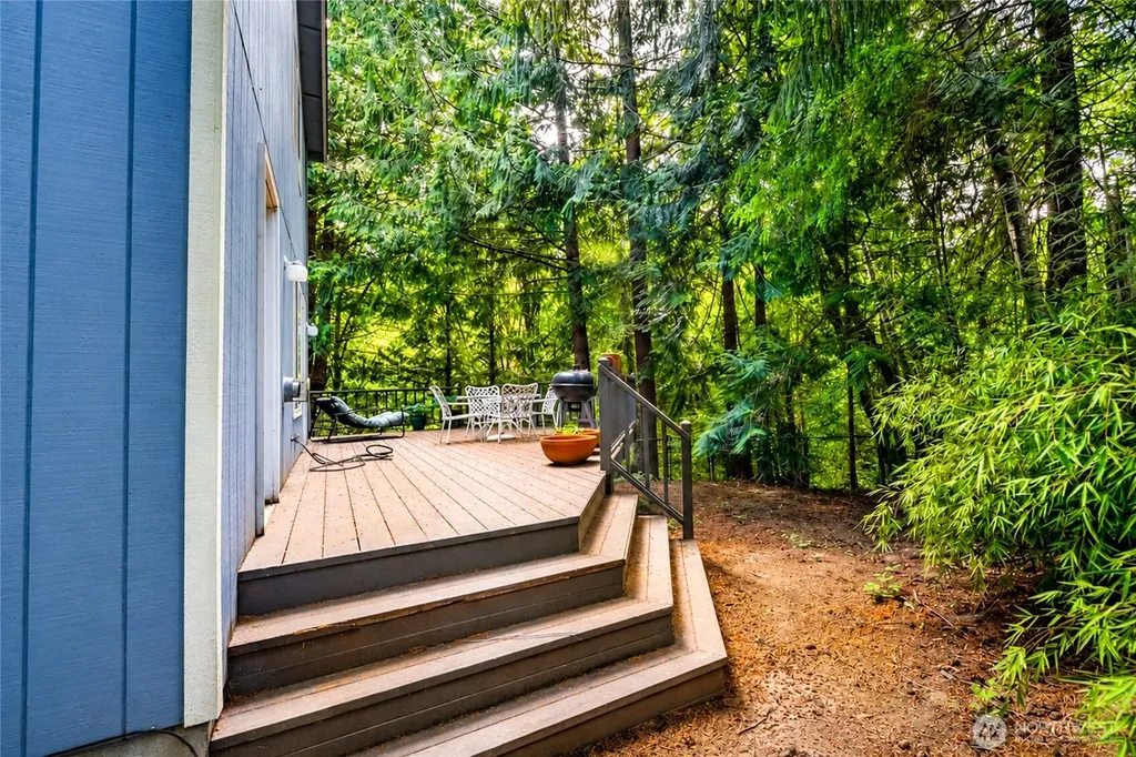2336 Killarney Court NW Olympia WA 98502