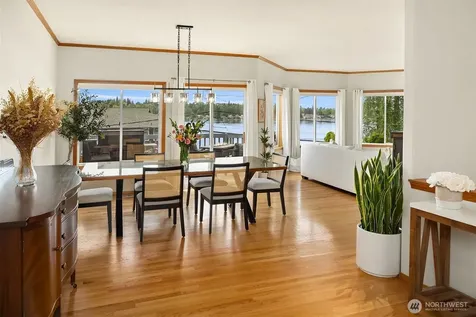 418 S Lake Stevens Road Lake Stevens WA 98258