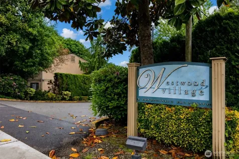 10037 NE 138th Place Kirkland WA 98034