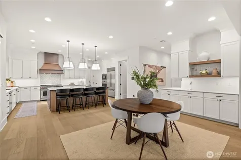 10668 SE 32nd Street Bellevue WA 98004