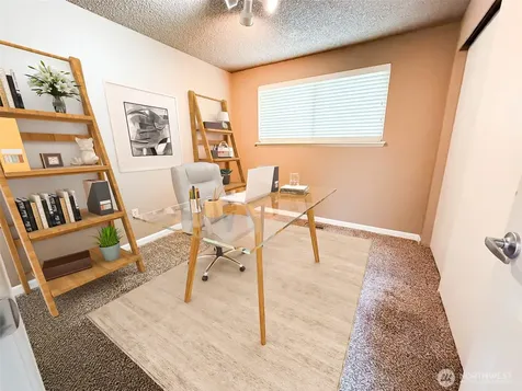 604 23rd Street NW Puyallup WA 98371