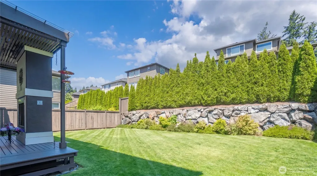 5852 S 326th Court Auburn WA 98001
