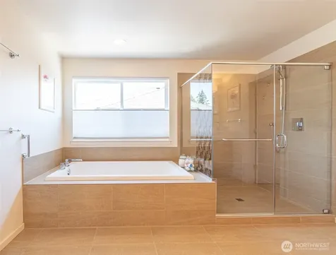 5852 S 326th Court Auburn WA 98001