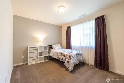 5852 S 326th Court Auburn WA 98001