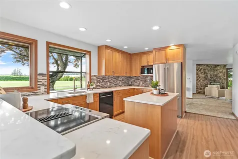 1133 E Pole Road Everson WA 98247
