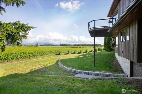 1133 E Pole Road Everson WA 98247