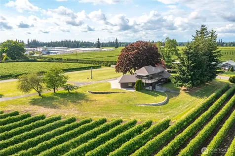 1133 E Pole Road Everson WA 98247