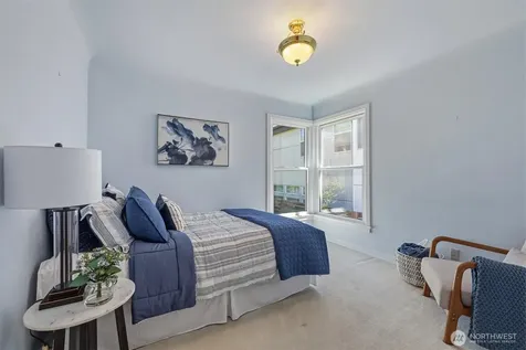 912 N 90th Street Seattle WA 98103