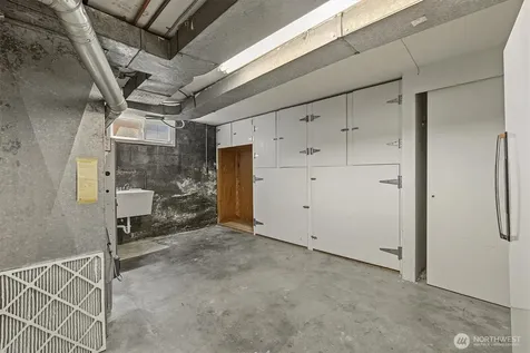 912 N 90th Street Seattle WA 98103