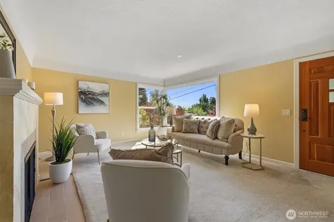 912 N 90th Street Seattle WA 98103