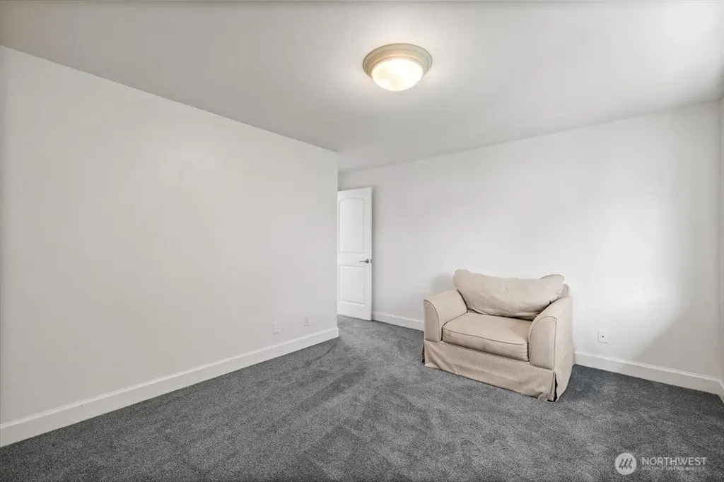 8510 SE 72nd Street Mercer Island WA 98040