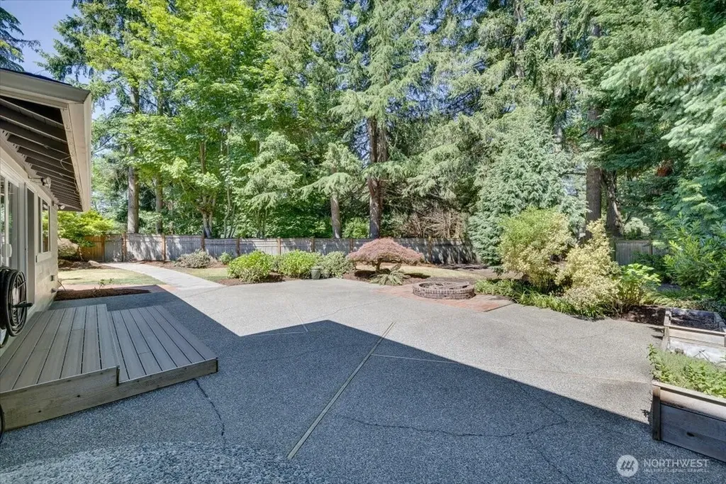 8510 SE 72nd Street Mercer Island WA 98040