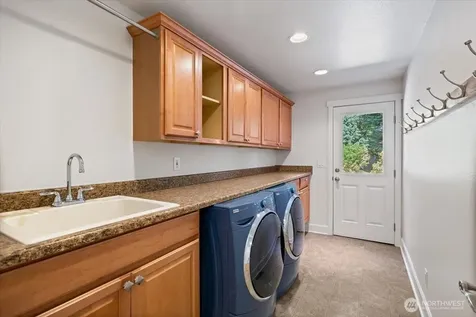 8510 SE 72nd Street Mercer Island WA 98040