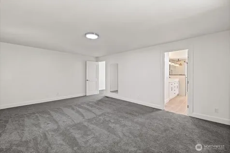 8510 SE 72nd Street Mercer Island WA 98040