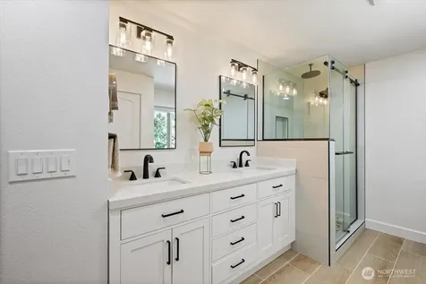 8510 SE 72nd Street Mercer Island WA 98040