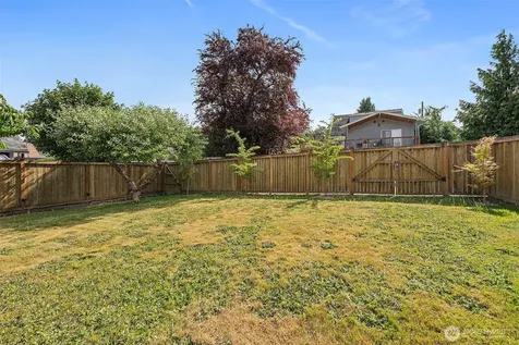 1120 N Montgomery Avenue Bremerton WA 98312