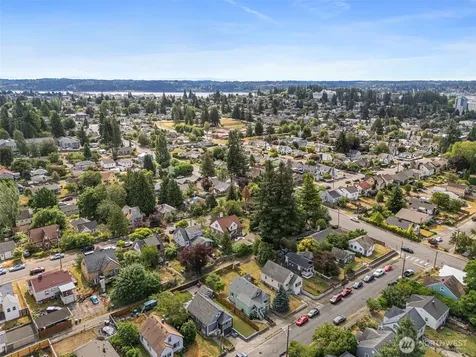 1120 N Montgomery Avenue Bremerton WA 98312