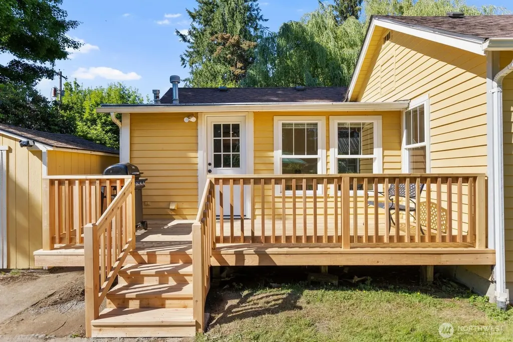 33917 SE 43rd Street Fall City WA 98024