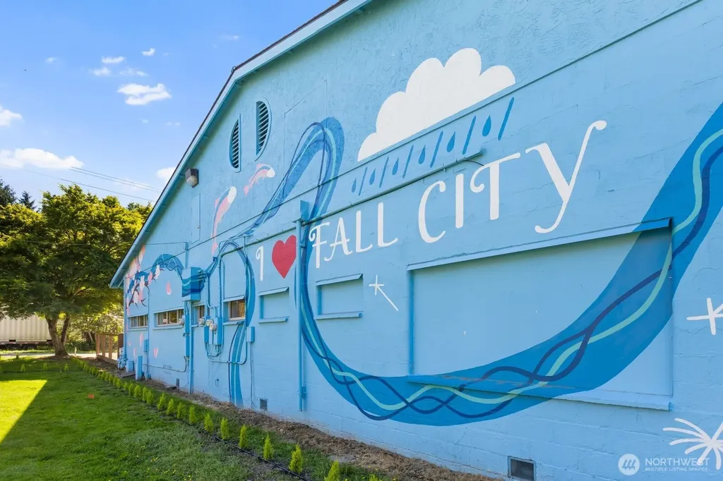 33917 SE 43rd Street Fall City WA 98024